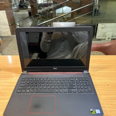 DELL INSPIRION 15 i5 6TH GEN